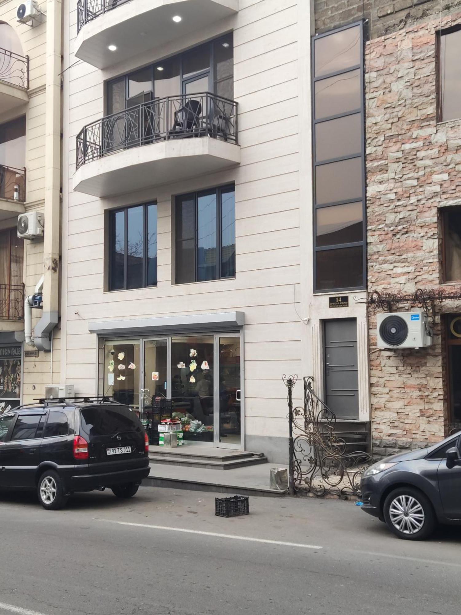 New Apartment In Downtown Erywań Zewnętrze zdjęcie